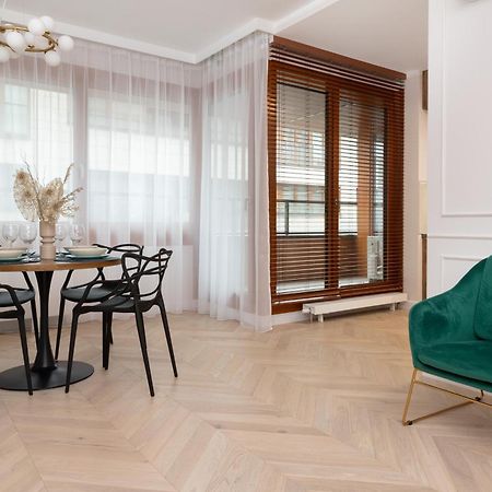 Lux Apartment Niemcewicza With Ac & Balcony Warsaw Ochota By Noclegi Renters Exteriér fotografie